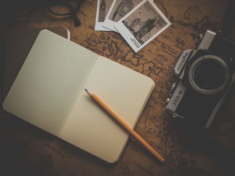 Datei:Notebook-1130742 1920.jpg