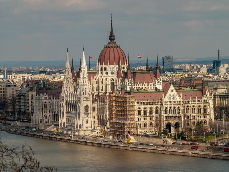 Datei:Budapest Parlament.jpeg